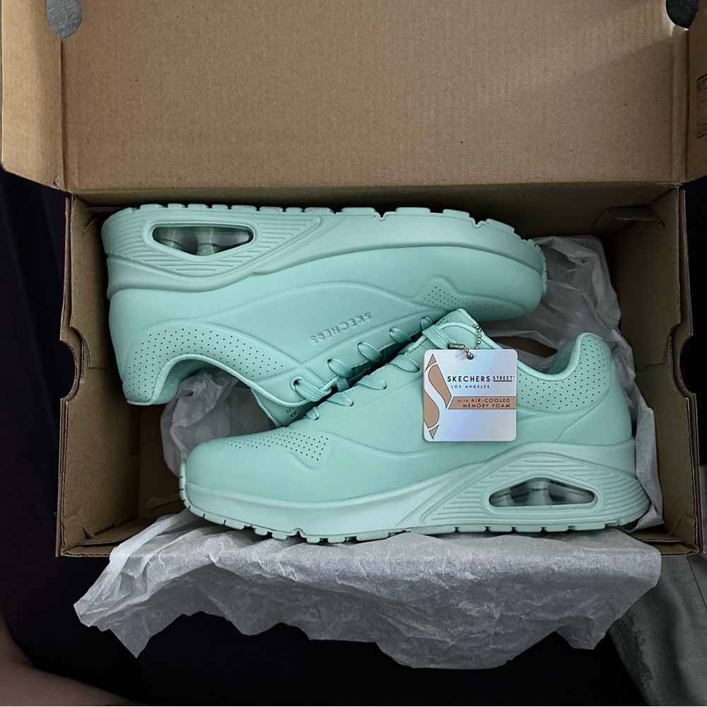 Authentic Skechers Street Uno Bright Air Women's Casual Fashion Sneaker- Mint